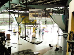 破產危機逼近跨品牌車商 國內貿易代理面臨行業(yè)洗牌